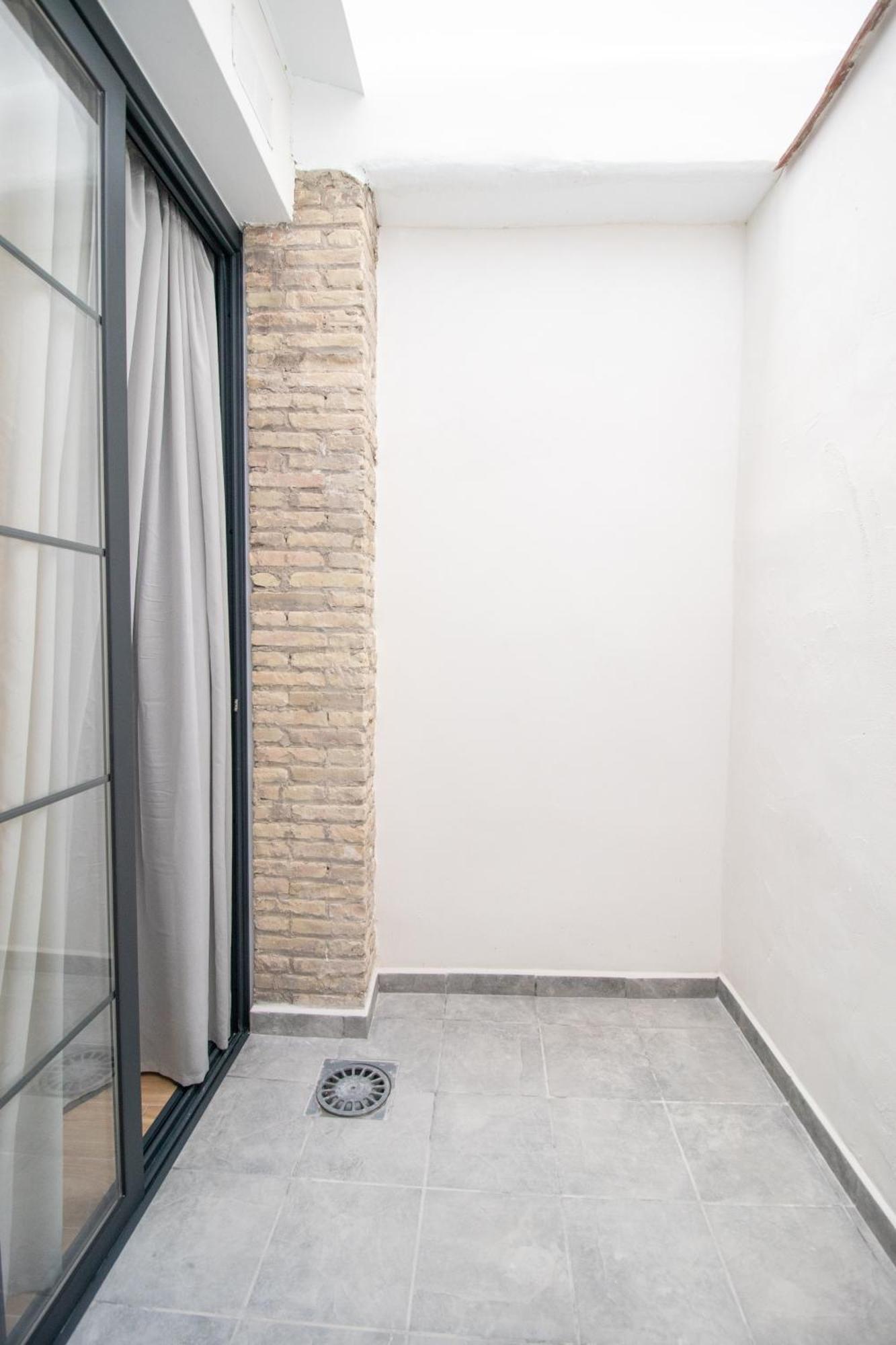 Bedtime Suites By Concept Flats Valencia Exterior foto